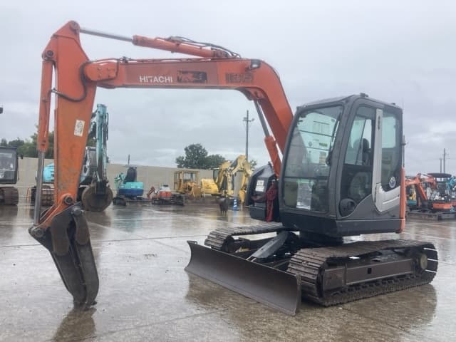 EXCAVATOR — Auction (lot 8461-175)