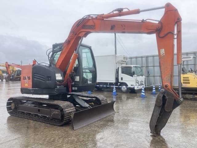 EXCAVATOR — Auction (lot 8461-175)