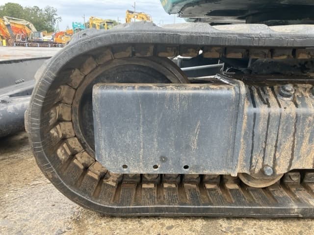 MINI EXCAVATOR — Auction (lot 8461-18)