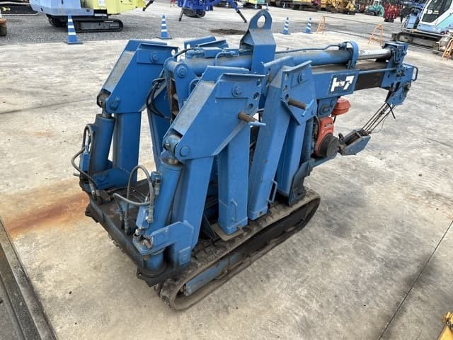 MINI CRAWLER CRANE — Auction (lot 8461-1818)