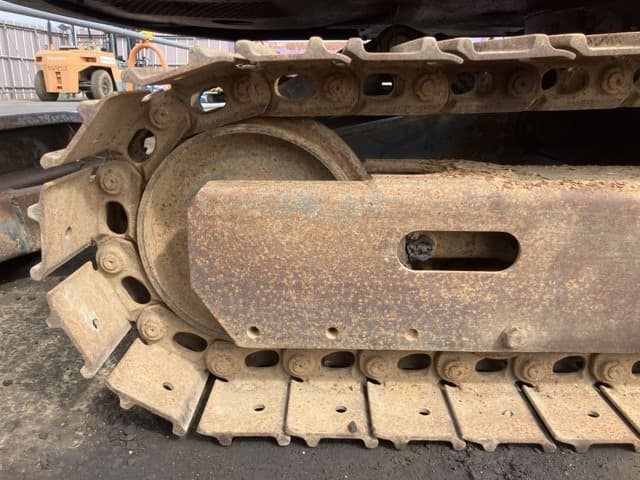 MINI EXCAVATOR — Auction (lot 8461-1819)