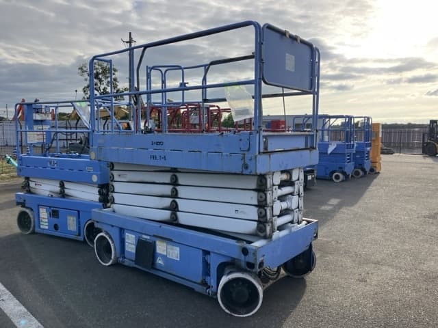 AERIAL WORK PLATFORM — Auction (lot 8461-1822)