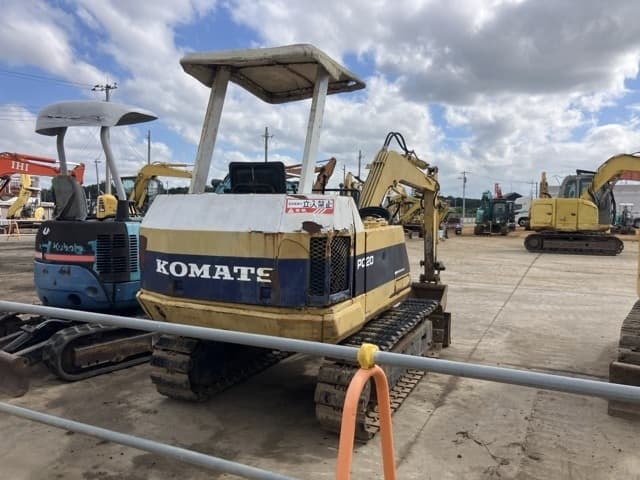 MINI EXCAVATOR — Auction (lot 8461-1824)