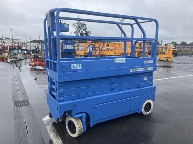 AERIAL WORK PLATFORM — Auction (lot 8461-1827)