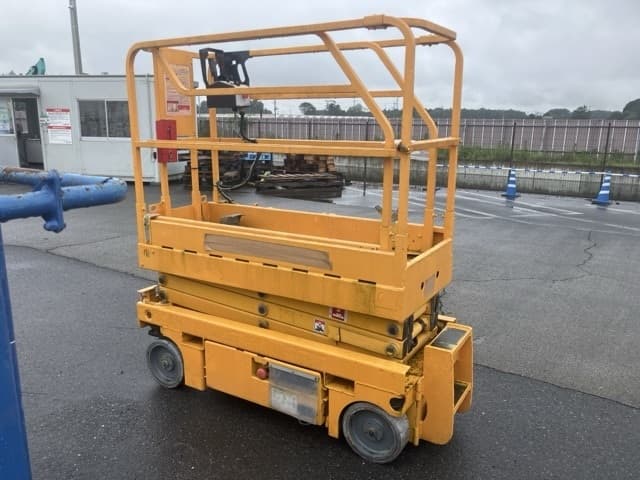 AERIAL WORK PLATFORM — Auction (lot 8461-1828)