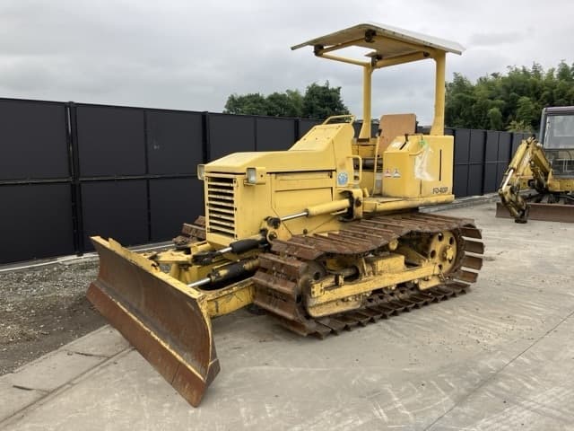 Bulldozer — Auction (lot 8461-1833)