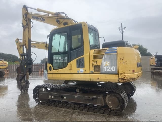 EXCAVATOR — Auction (lot 8461-186)