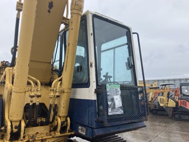 EXCAVATOR — Auction (lot 8461-193)