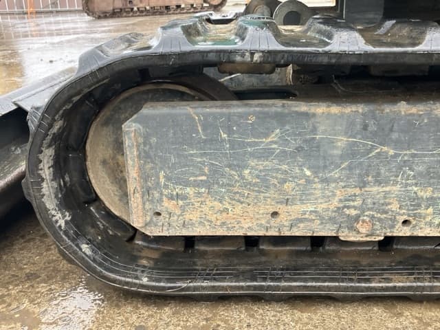 MINI EXCAVATOR — Auction (lot 8461-194)