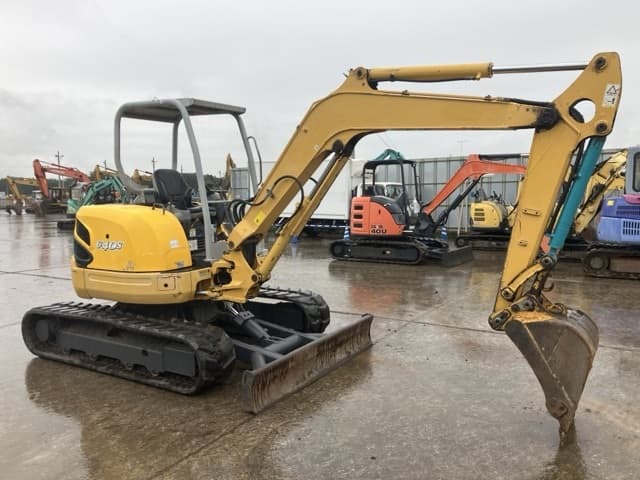MINI EXCAVATOR — Auction (lot 8461-196)