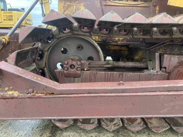 Bulldozer — Auction (lot 8461-2)