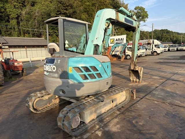 MINI EXCAVATOR — Auction (lot 8461-20001)