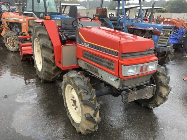Tractor — Auction (lot 8461-2006)