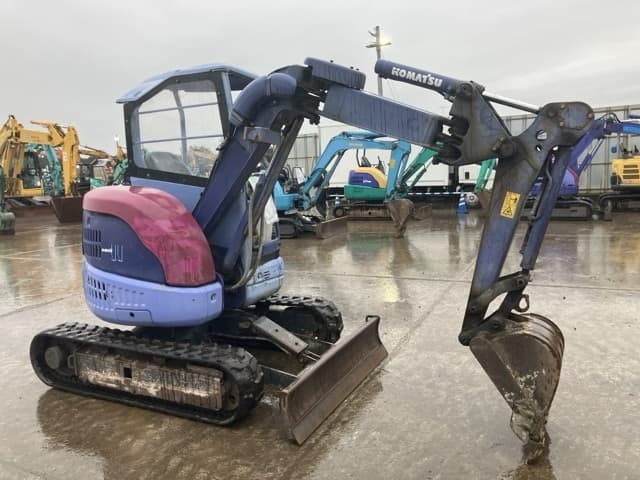 MINI EXCAVATOR — Auction (lot 8461-201)