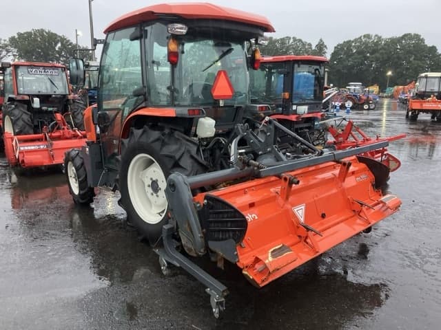 Tractor — Auction (lot 8461-2017)
