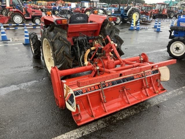 Tractor — Auction (lot 8461-2022)