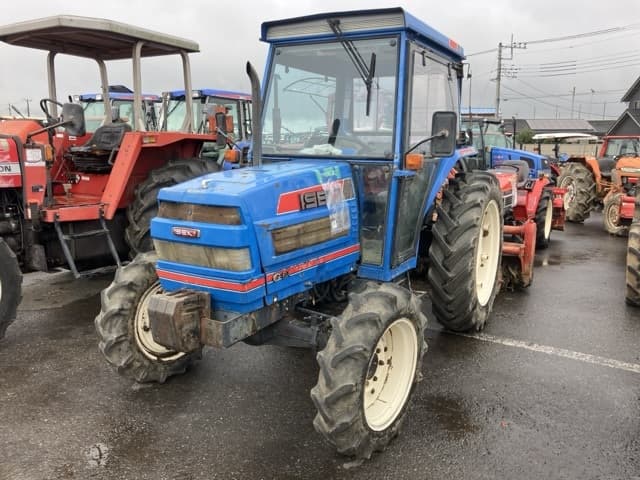 Tractor — Auction (lot 8461-2026)