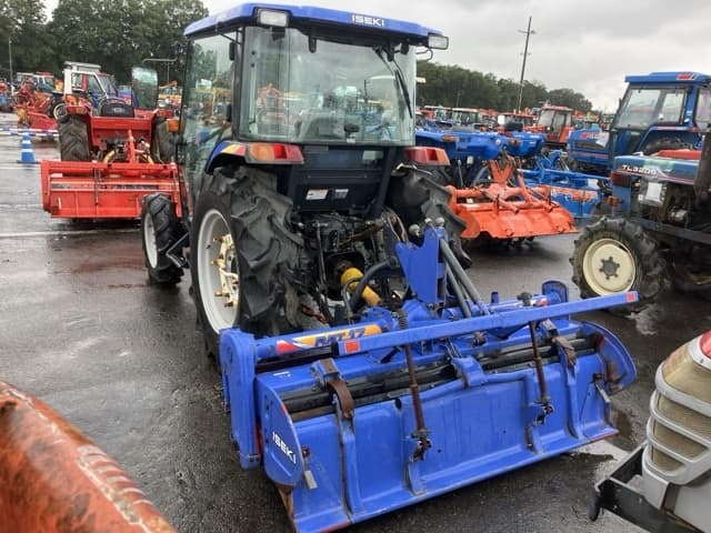Tractor — Auction (lot 8461-2033)