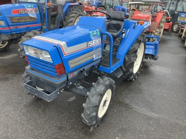 Tractor — Auction (lot 8461-2037)