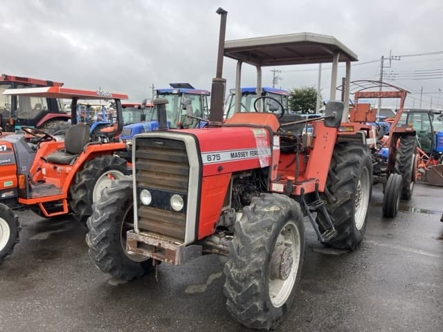Tractor — Auction (lot 8461-2040)