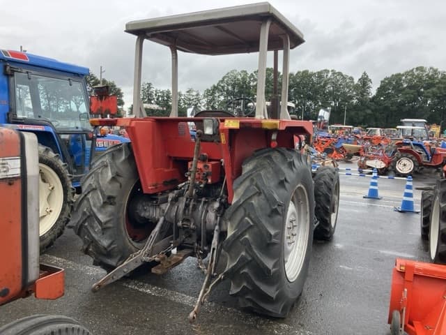 Tractor — Auction (lot 8461-2040)