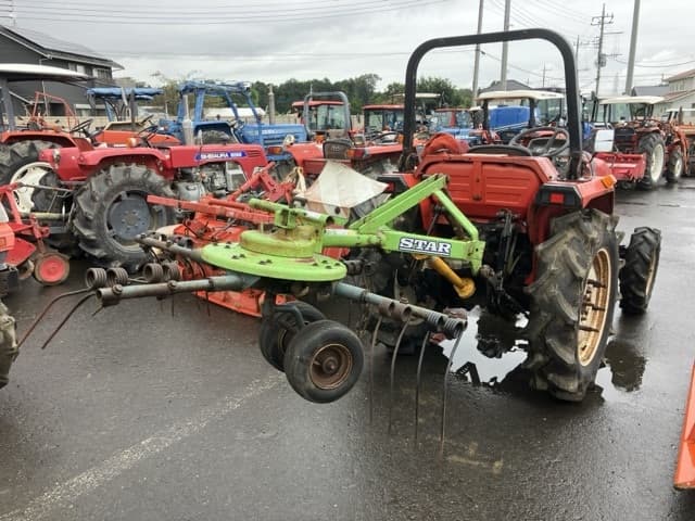 Tractor — Auction (lot 8461-2044)