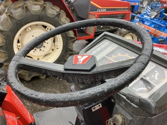 Tractor — Auction (lot 8461-2045)