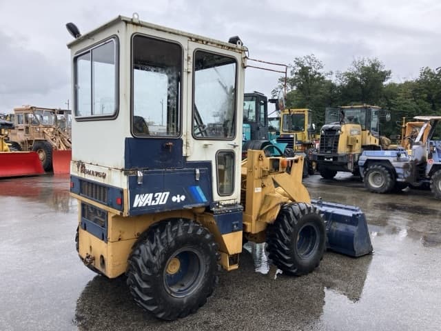 MINI WHEEL LOADER — Auction (lot 8461-205)