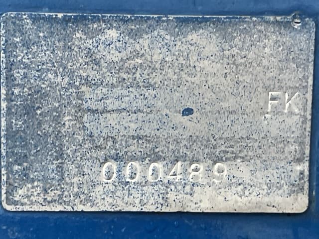 Tractor — Auction (lot 8461-2052)