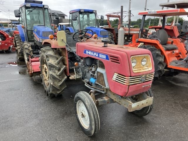 Tractor — Auction (lot 8461-2054)