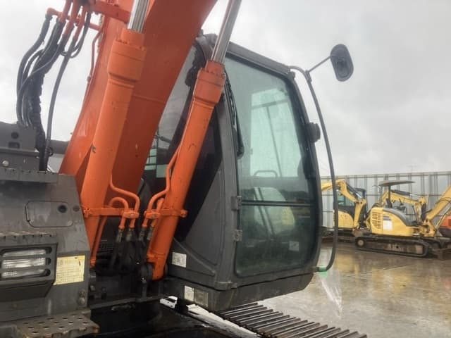 EXCAVATOR — Auction (lot 8461-206)