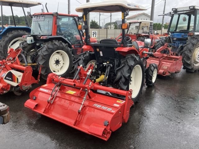 Tractor — Auction (lot 8461-2066)
