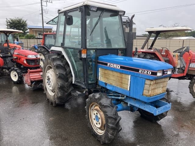 Tractor — Auction (lot 8461-2067)