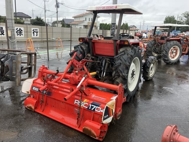 Tractor — Auction (lot 8461-2069)