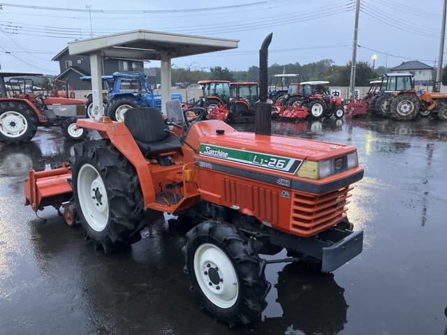 Tractor — Auction (lot 8461-2073)