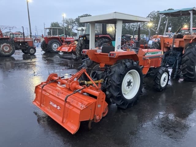 Tractor — Auction (lot 8461-2073)