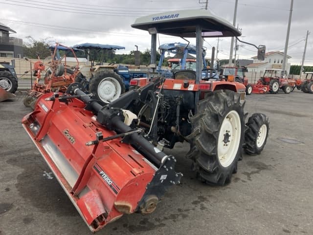 Tractor — Auction (lot 8461-2075)
