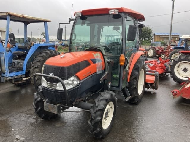 Tractor — Auction (lot 8461-2079)