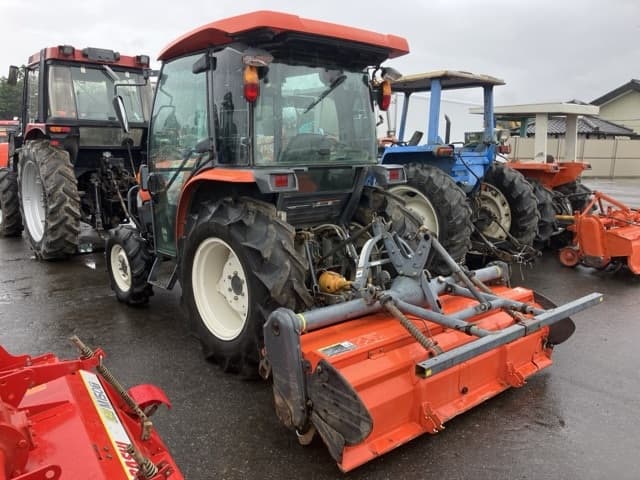 Tractor — Auction (lot 8461-2079)