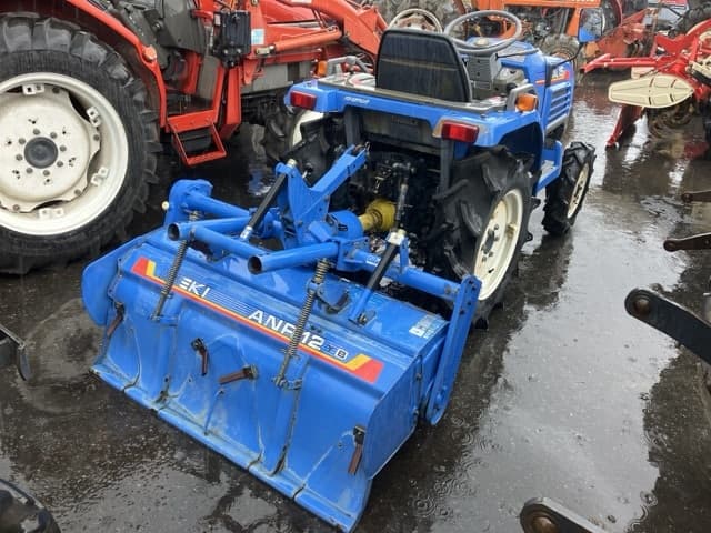 Tractor — Auction (lot 8461-2081)