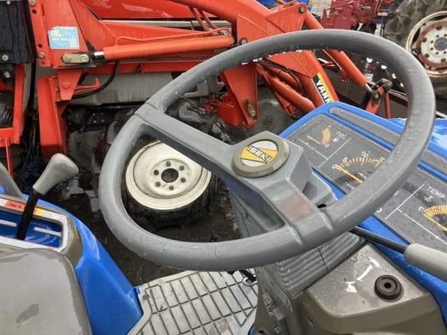 Tractor — Auction (lot 8461-2081)