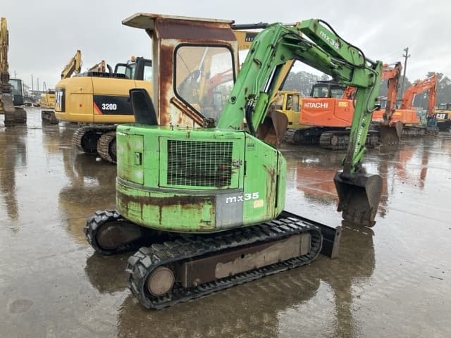 MINI EXCAVATOR — Auction (lot 8461-209)