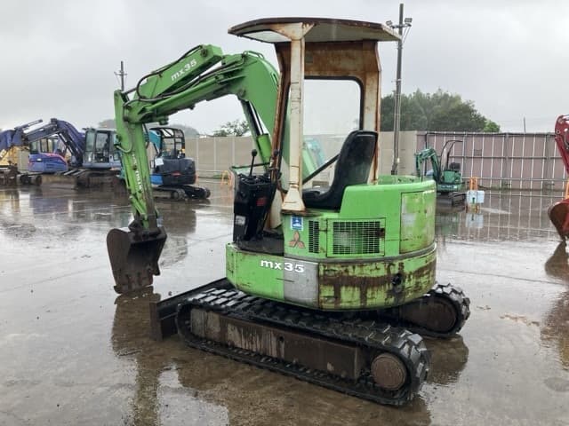 MINI EXCAVATOR — Auction (lot 8461-209)