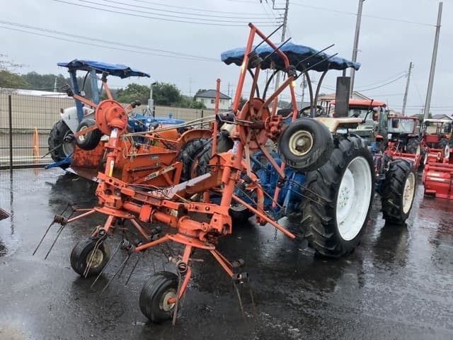 Tractor — Auction (lot 8461-2090)