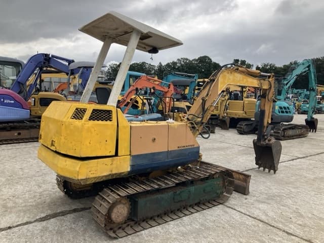 MINI EXCAVATOR — Auction (lot 8461-210)