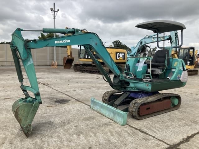 MINI EXCAVATOR — Auction (lot 8461-211)