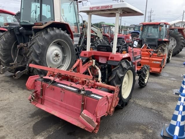 Tractor — Auction (lot 8461-2116)