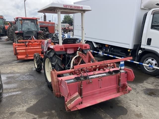 Tractor — Auction (lot 8461-2116)