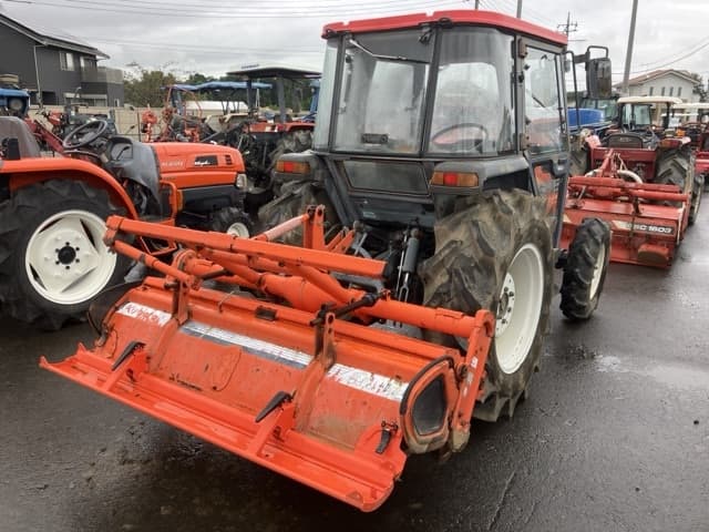 Tractor — Auction (lot 8461-2123)