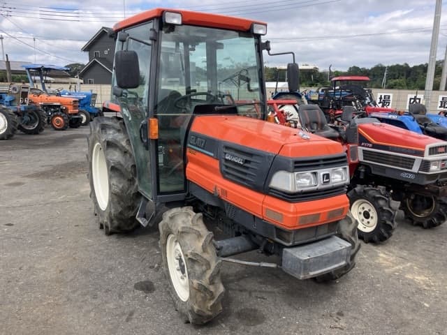 Tractor — Auction (lot 8461-2149)